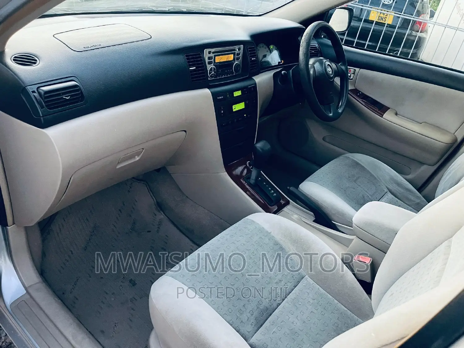 Toyota Corolla RunX 2003 Silver