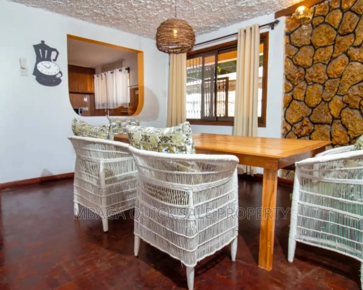 Furnished 4bdrm House in Block  41 Kinondoni for rent