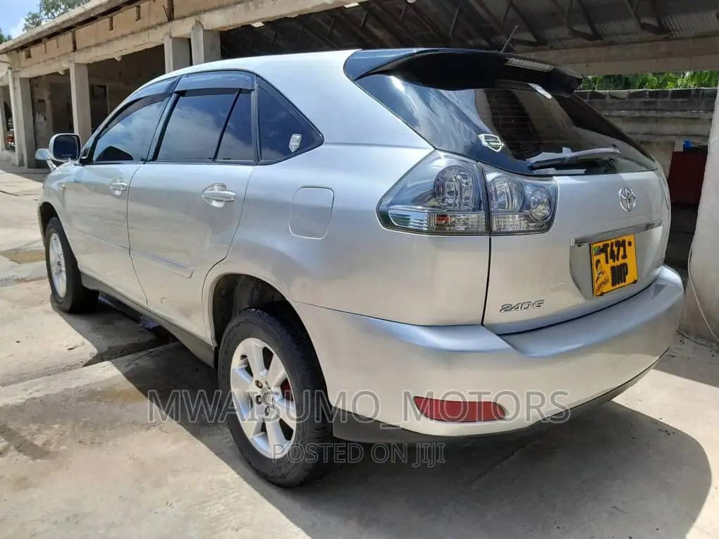 Toyota Harrier 2003 Silver