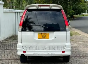 Toyota Noah 2007 White
