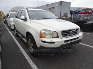 Volvo XC90 2010 Pearl