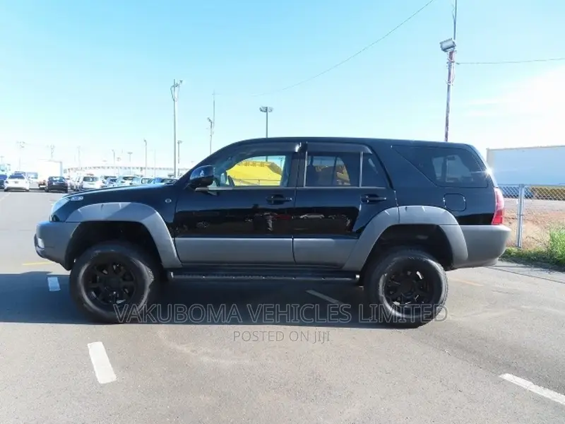 Toyota Hilux Surf 2003 Black