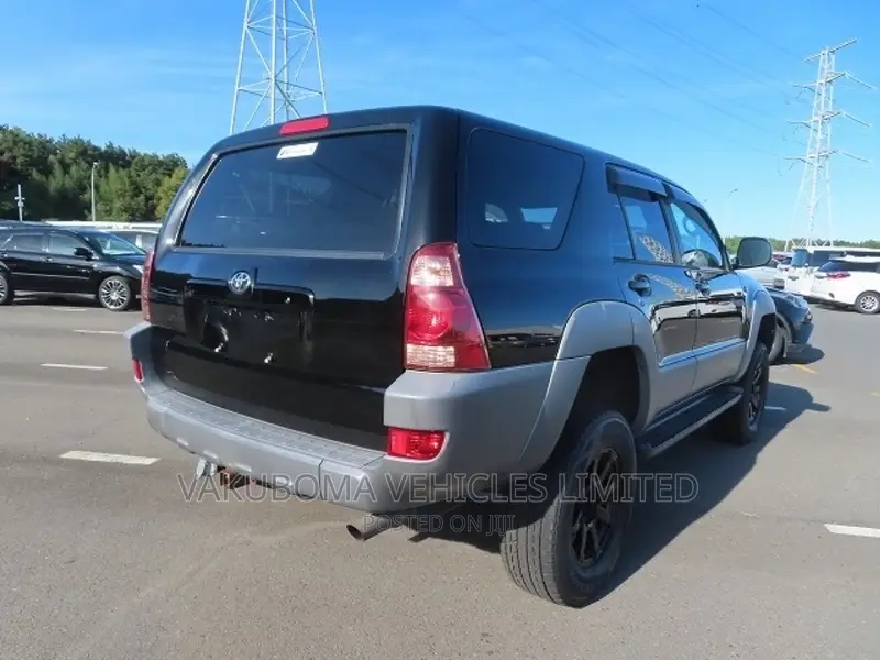 Toyota Hilux Surf 2003 Black