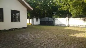 7bdrm House in Masaki for rent