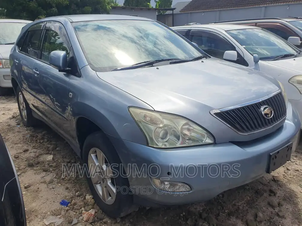 Toyota Harrier 2005 Gray