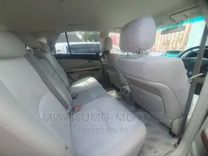 Toyota Harrier 2005 Gray