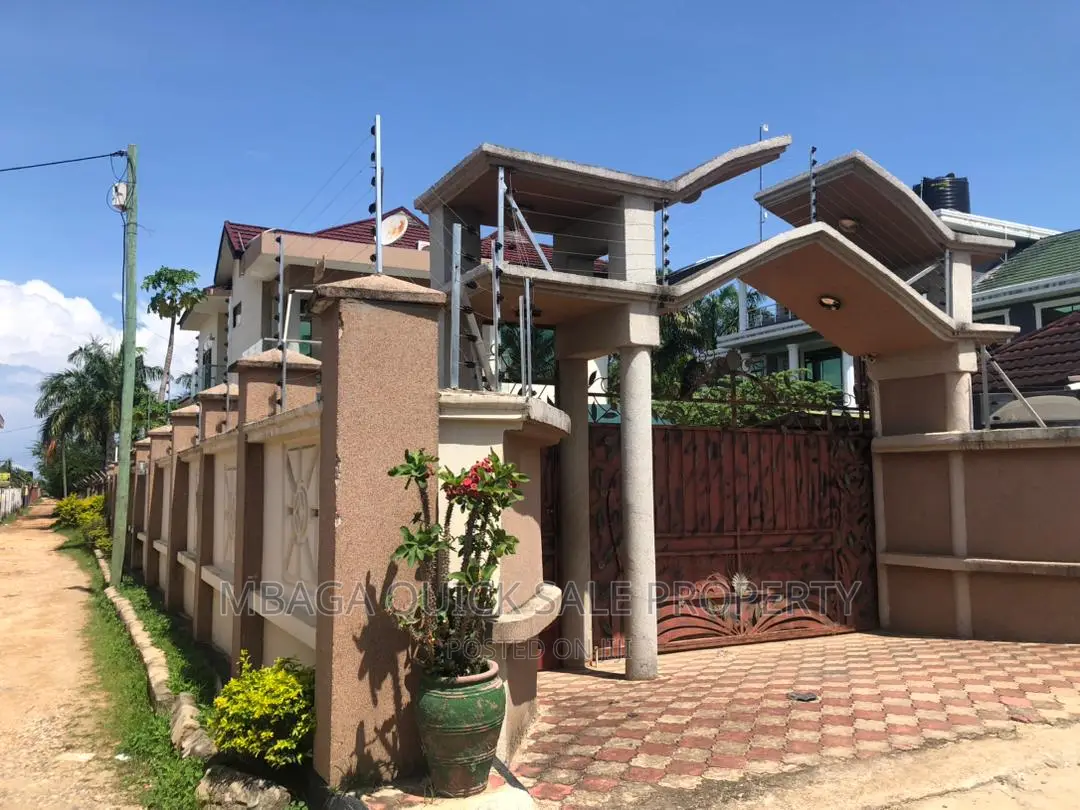 6bdrm House in Mbezi Beach for sale