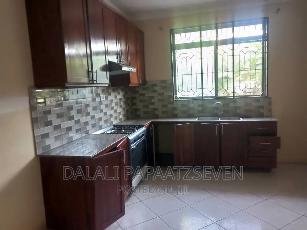 4bdrm House in Dalalipapaatzseven, Kinondoni for rent