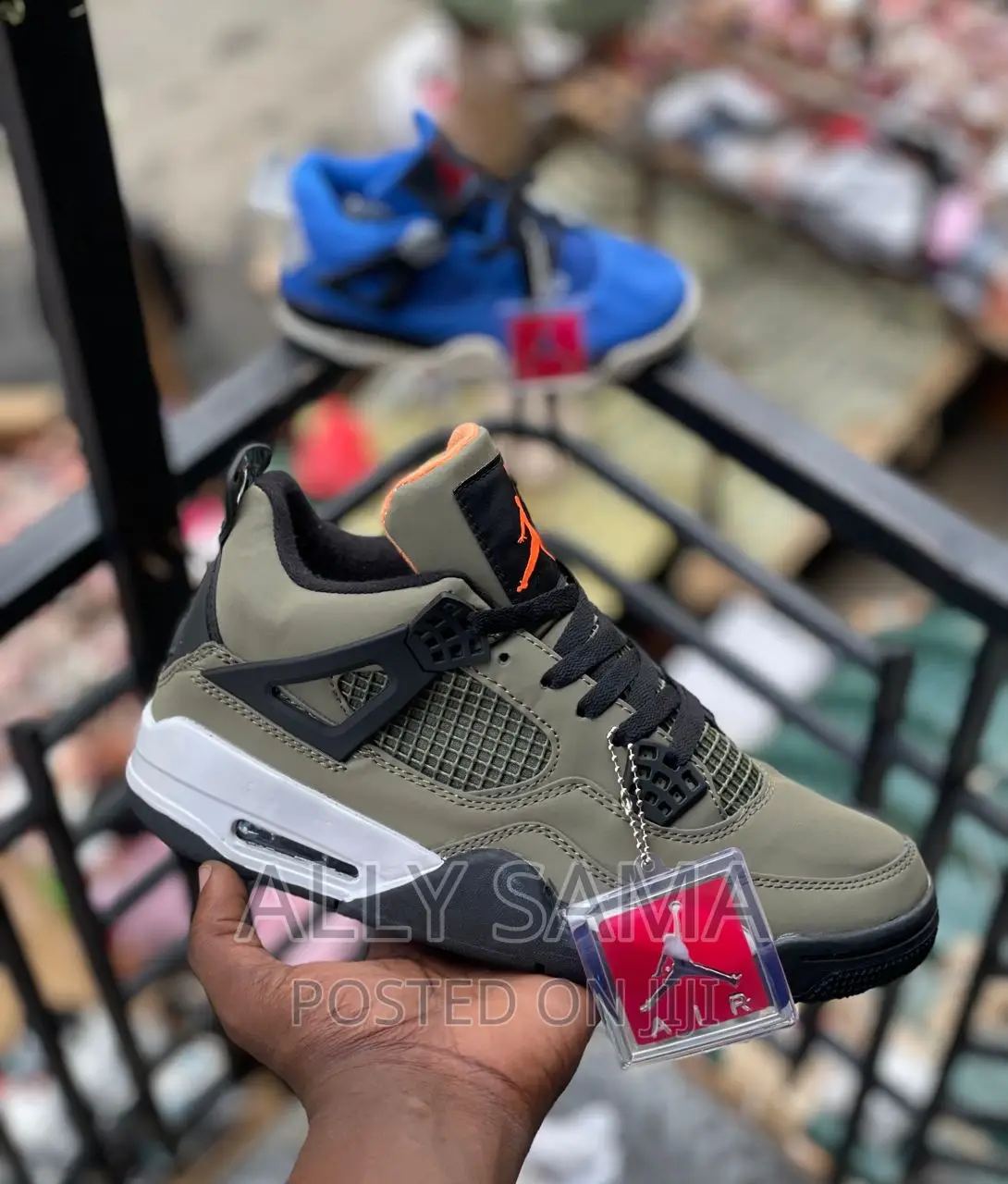 Mens Sneakers Jordan4 Colors5