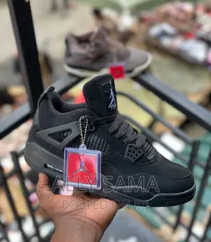 Mens Sneakers Jordan4 Colors5