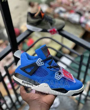 Mens Sneakers Jordan4 Colors5