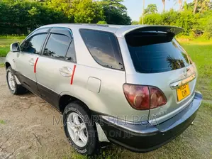 Toyota Harrier 2001 Silver