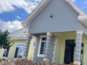 4bdrm House in Kiluvya Madukani for sale