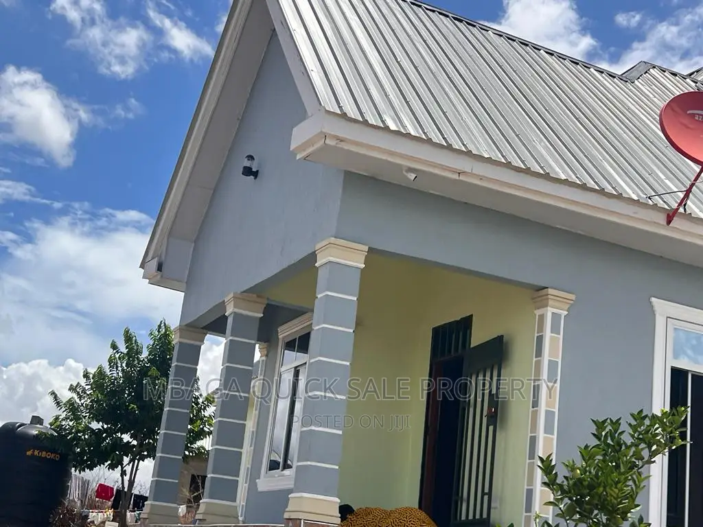 4bdrm House in Kiluvya Madukani for sale