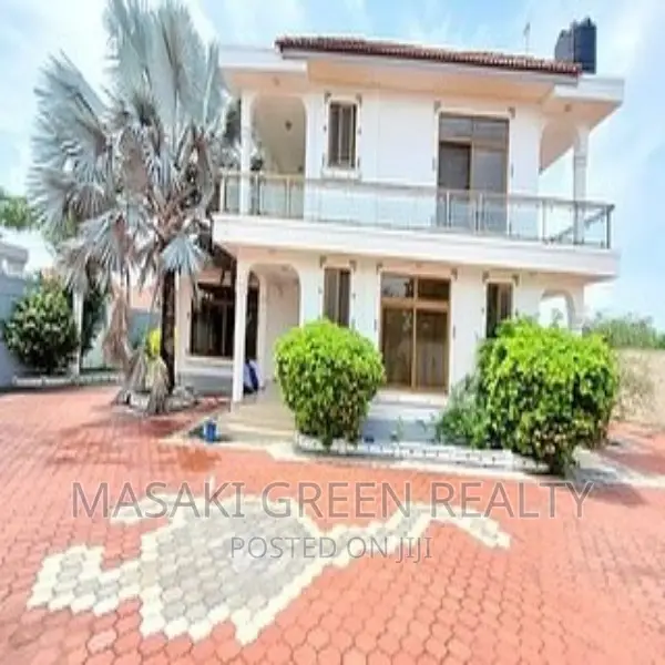 4bdrm House in Ununio Beach, Kunduchi for sale
