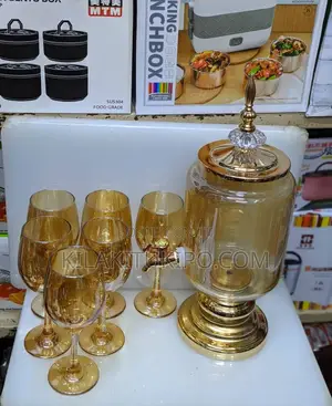 Decanter Full Set With 6 Glass