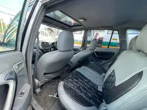 Toyota RAV4 2004 Gray