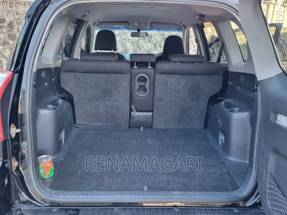 Toyota Vanguard 2010 Black