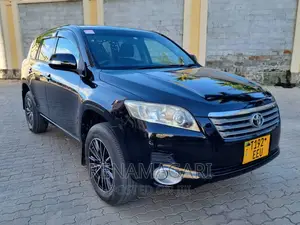 Toyota Vanguard 2010 Black