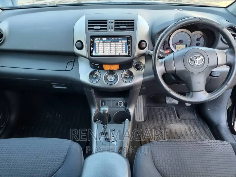 Toyota Vanguard 2010 Black