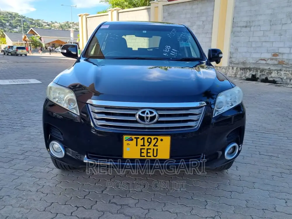 Toyota Vanguard 2010 Black