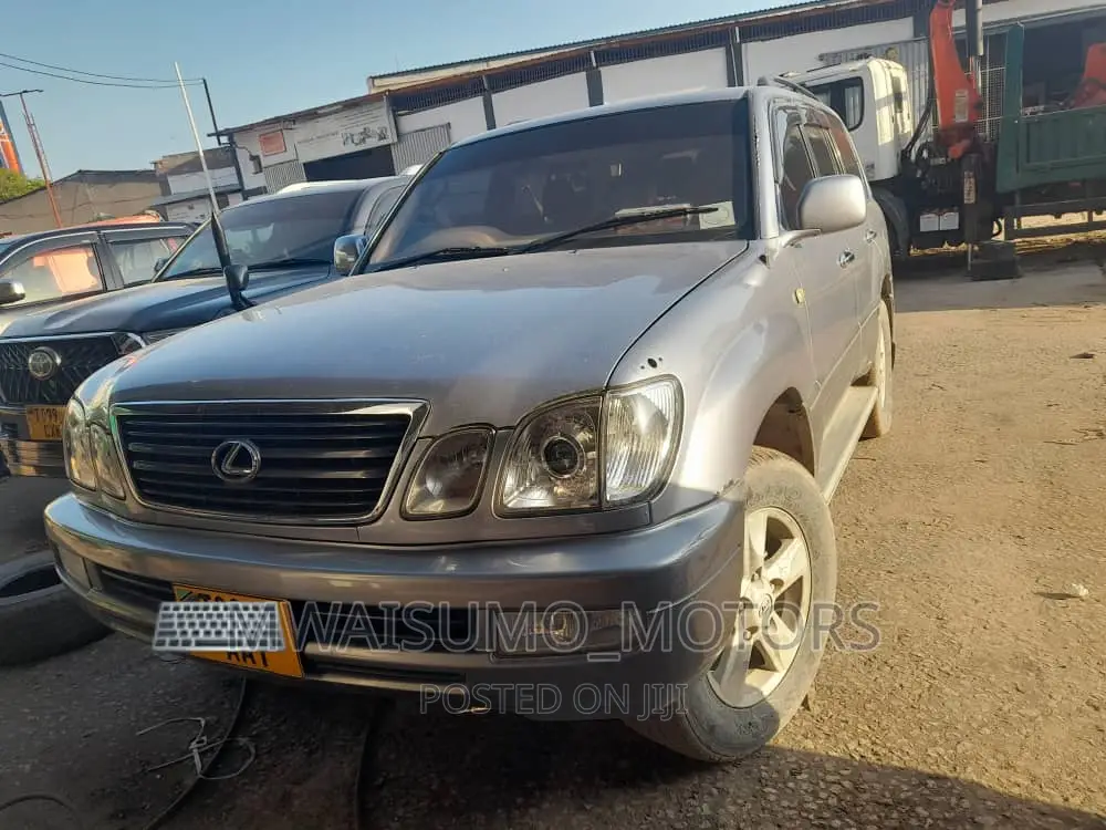 Toyota Land Cruiser 2006 Silver