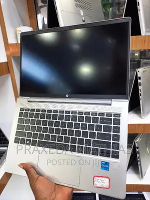 Laptop HP ProBook 440 G8 16GB Intel Core I5 SSD 512GB