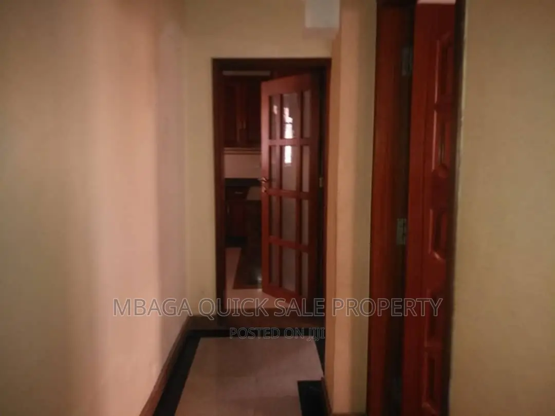 Furnished 4bdrm Apartment in Posta, Upanga West for sale