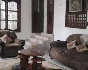 5bdrm House in Msasani for sale