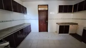 5bdrm House in Mbezi Beach for rent