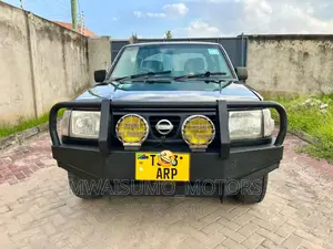 Nissan Hardbody 2007 Black
