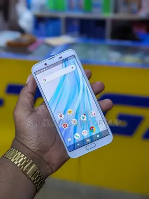 Sharp Aquos Sense 2 SHV43 32 GB White