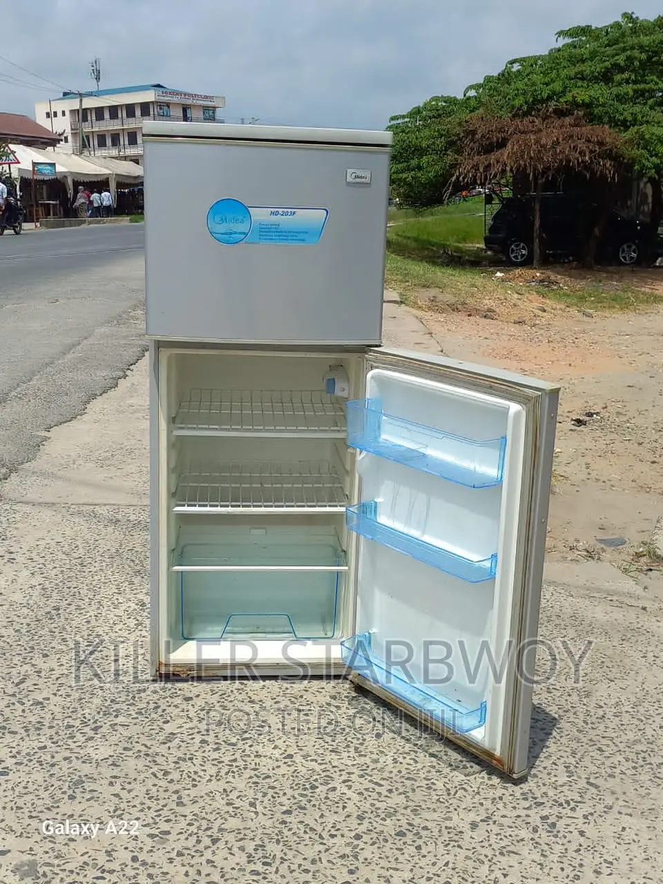 Fridge Kubwa Zuri