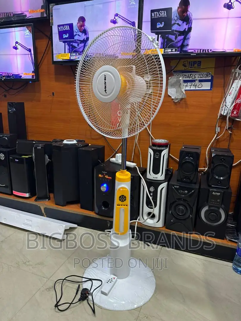 Mewe Electric and Rechargeable Fan Size 16