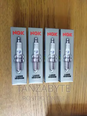 Spark Plugs for Nissan Xtrail Dualis Note and Murano