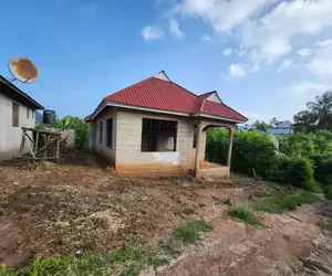 3bdrm Bungalow in Goba for sale