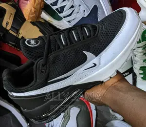 Mens Sneakers Nike Airmax Original