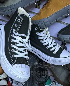 Mens Sneakers Converse.Original