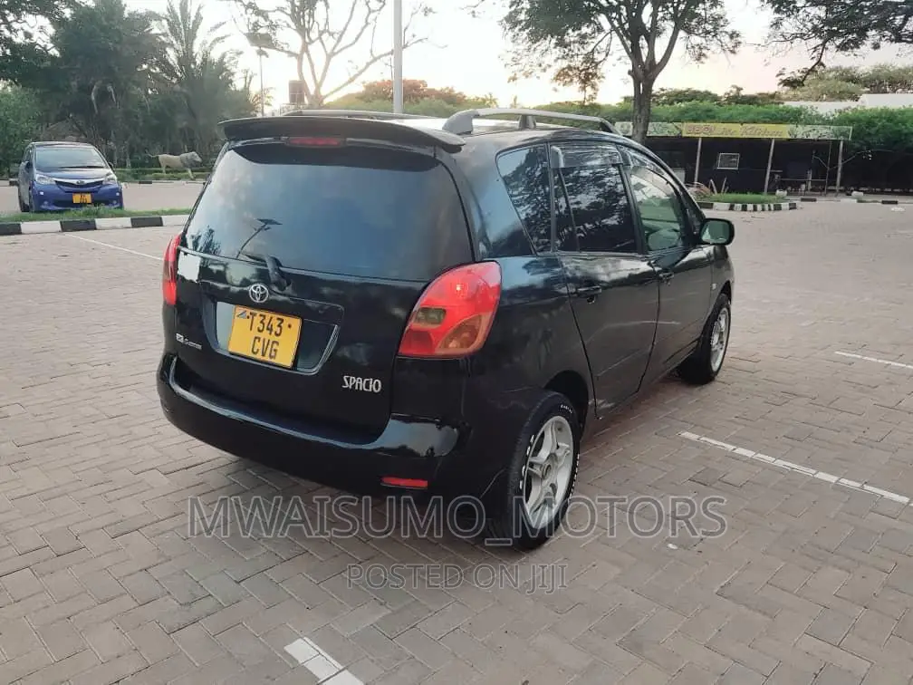 Toyota Harrier 2006 Black