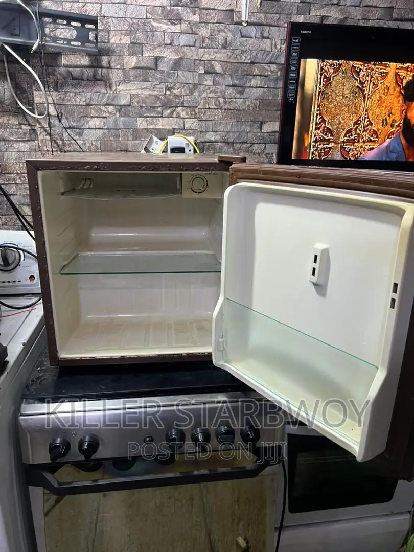 Samsung Fridge Linagandisha Na Kupooza