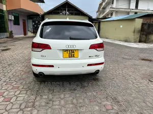 Audi Q7 2007 White