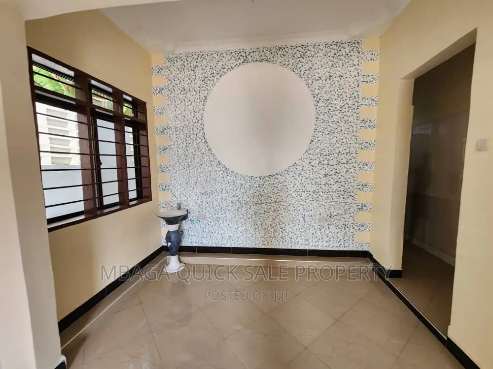 3bdrm House in Kigamboni for sale