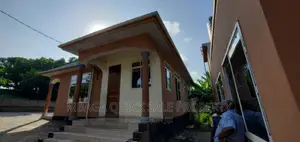 3bdrm Bungalow in Salasala Kinzudi, Mbezi Beach for rent