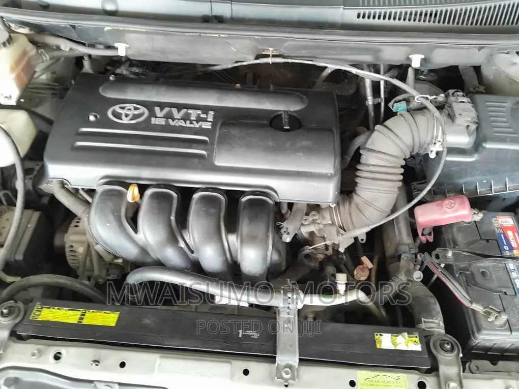 Toyota Wish 2006 Silver