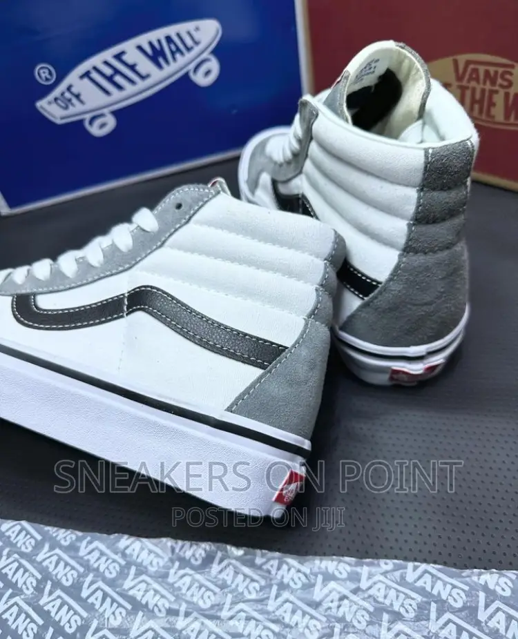 Brand New Old School Vans Off the Wall