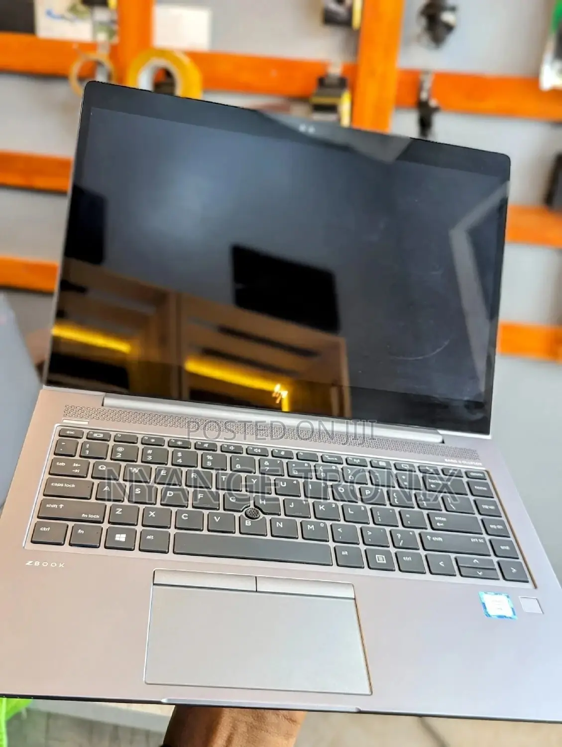 New Laptop HP ZBook 15u G5 16GB Intel Core I7 SSD 256GB