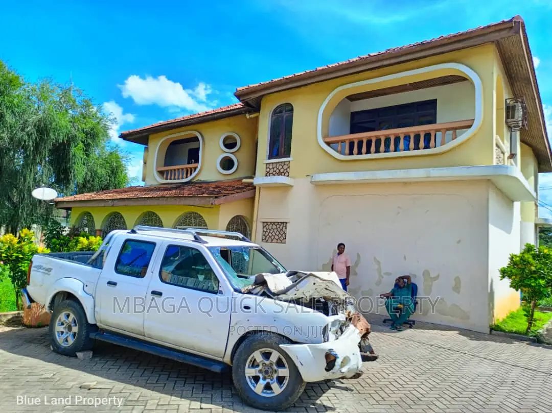4bdrm House in Mikocheni for rent