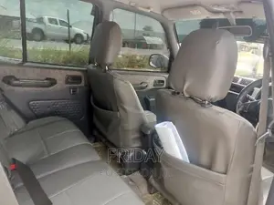 Toyota Raum 2005 Silver