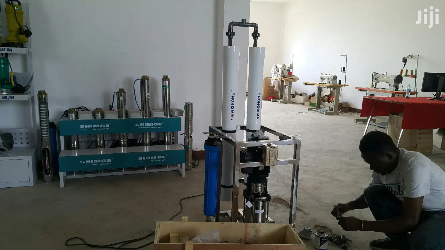 Machine Za Kubadili Maji Magumu Kuwa Maji Malaini, Masafi