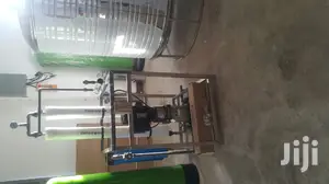 Machine Za Kubadili Maji Magumu Kuwa Maji Malaini, Masafi